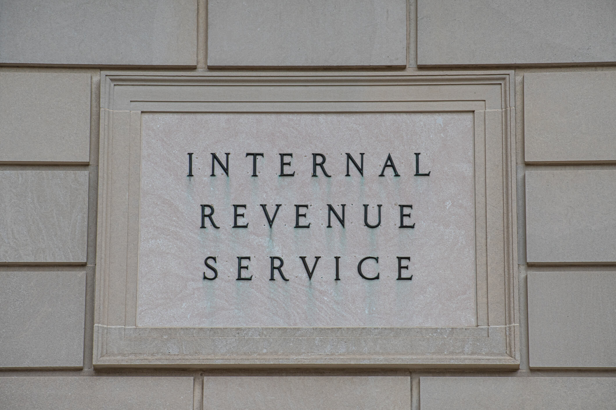 irs sign